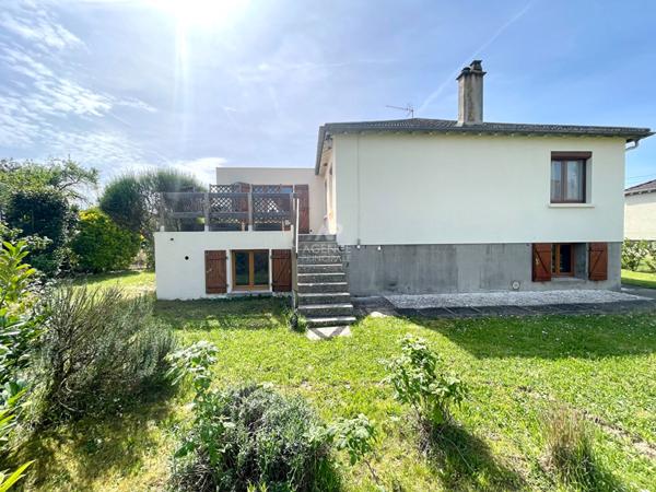 MAISON - CONFLANS STE HONORINE - 6 PIÈCES - 95 m2 €415 000 ** - Référence 7723
