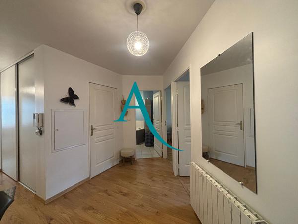 LE HAVRE - LES DOCKS