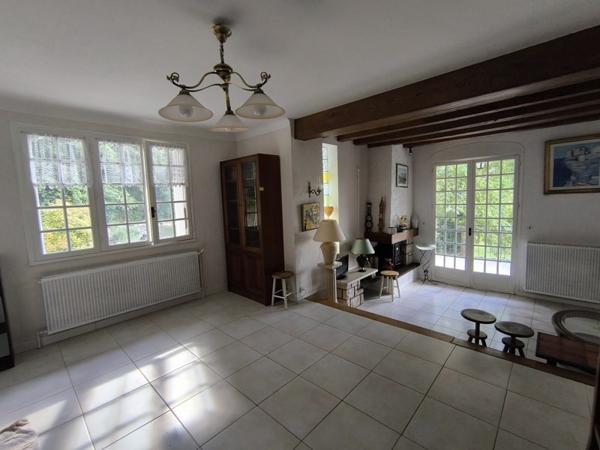 Maison à vendre |  Lissac-et-Mouret |  7 pièces | 155 m²