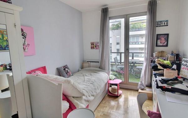 Appartement à vendre    3 pièces • 66,26 m2 Saint-Mandé