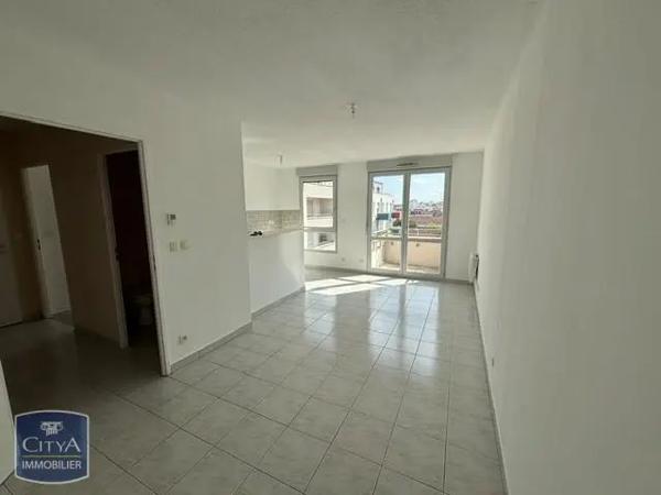 Appartement à louer 2 pièces 42.03m² Limoges (87100)