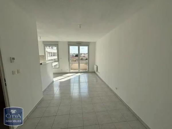 Appartement à louer 2 pièces 42.03m² Limoges (87100)