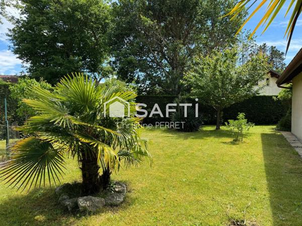 Maison T6 170 M2 terrain 1177m2 piscine garage