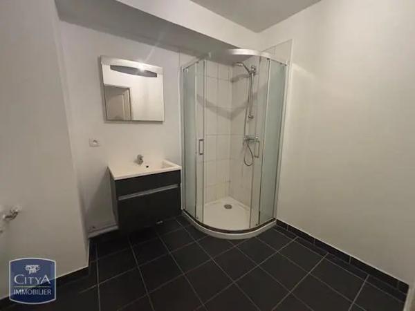 Appartement à louer 2 pièces 56.1m² Essey-lès-Nancy (54270)