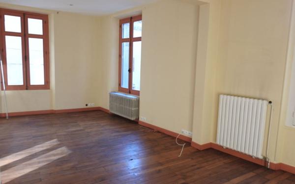 Maison à vendre    7 pièces • 189,70 m2 Poitiers