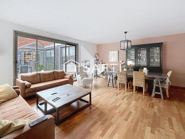 Maison de ville avec vue sur les étangs