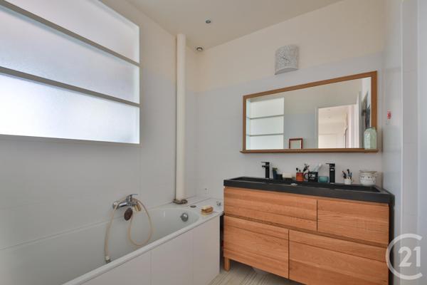 Appartement F5 à vendre  5 pièces - 105 m2 PARIS - 75014