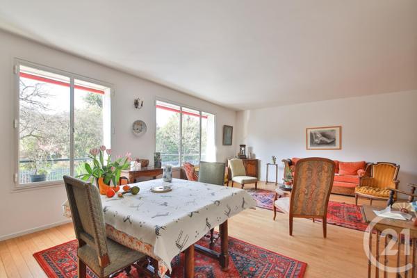 Appartement F5 à vendre  5 pièces - 105 m2 PARIS - 75014