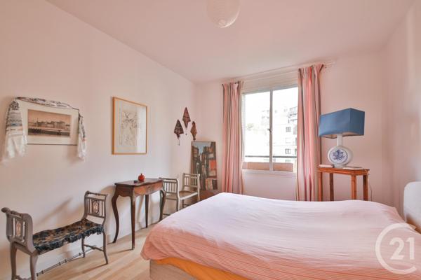 Appartement F5 à vendre  5 pièces - 105 m2 PARIS - 75014