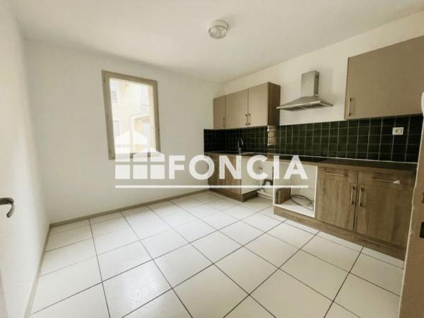 Location Appartement 3 pièces 63.2 m² - 9 RUE VOLTAIRE Narbonne 11100