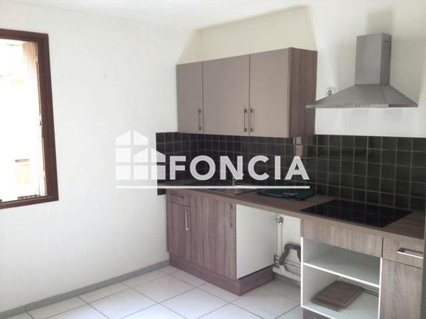 Location Appartement 3 pièces 63.2 m² - 9 RUE VOLTAIRE Narbonne 11100