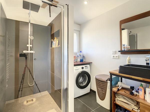 Montanay (69250) Location maison 847 euros/mois + charge 23 euros