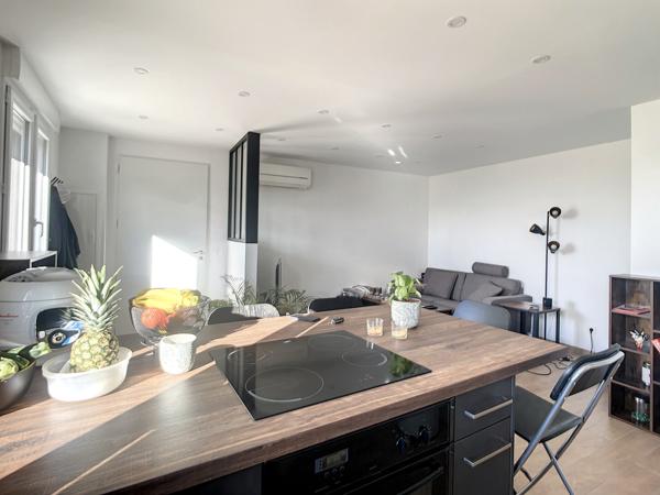 Montanay (69250) Location maison 847 euros/mois + charge 23 euros