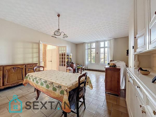 Maison à rénover de 186 m2 sur 1380 m2 de terrain