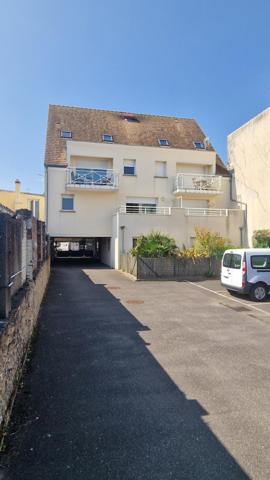 DUPLEX de 3 pièces,  en centre ville, proche toutes commodités