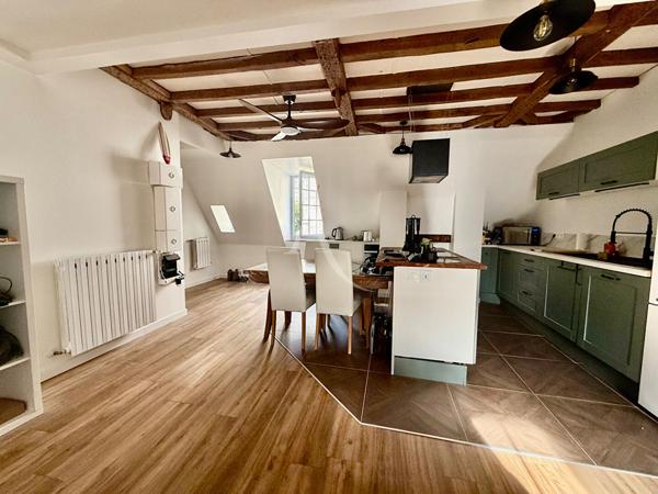 Pau,Place Gramont appartement duplex 4 chambres.