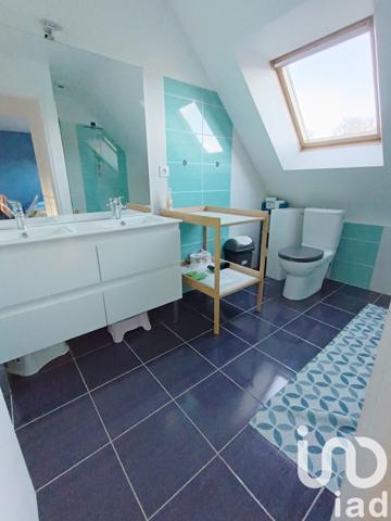 Maison traditionnelle 4 pièces de 110 m² à Plaintel (22940)