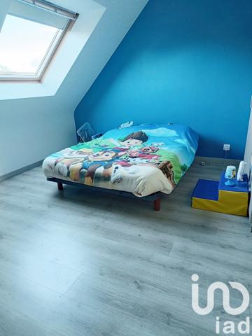 Maison traditionnelle 4 pièces de 110 m² à Plaintel (22940)