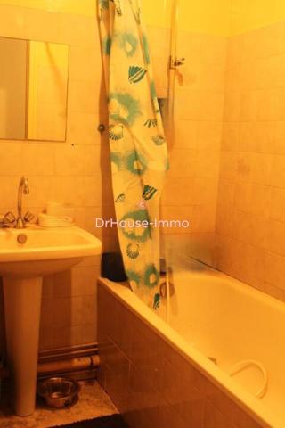 Immeuble à vendre 6 pièces de 156 m²