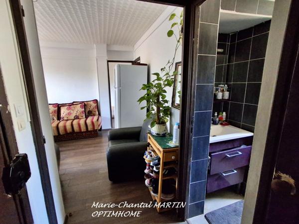 Appartement T3 traversant – 49 m² – cave - balcon - Résidence Square National – Marseille 3ᵉ