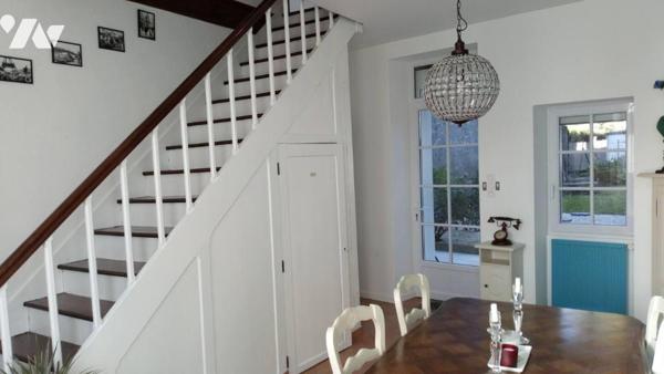 EXCLUSIVITÉ - SAINT-FULGENT - Idéalement situé dans le bourg de Saint-Fulgent, découvrez le cha...