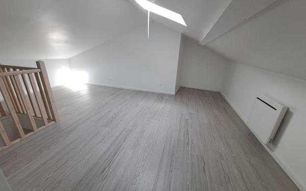 Appartement à louer    2 pièces • 50,85 m2 Saint-Jean-d'Angély