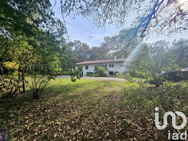 Maison à vendre 8 pièces 258 m² Saint-Paul-lès-Dax