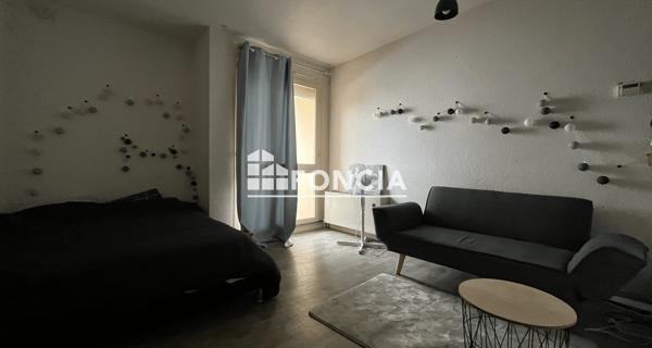 À vendre Studio 24.2 m² - Mont-de-marsan 40000