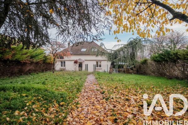 Maison à vendre 9 pièces 217 m² Richemont