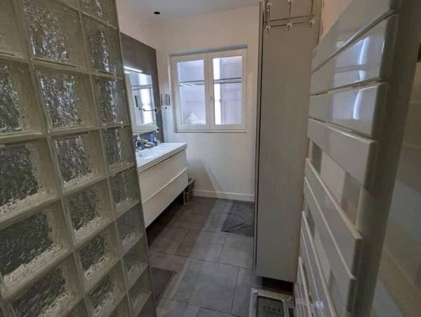 Villa d'exception à Montbrison avec piscine et cheminée