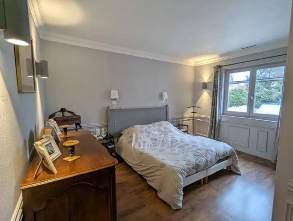 Villa d'exception à Montbrison avec piscine et cheminée