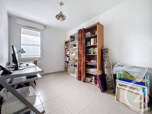Appartement T3 à vendre  3 pièces - 58,85 m2 MARSEILLE - 13009