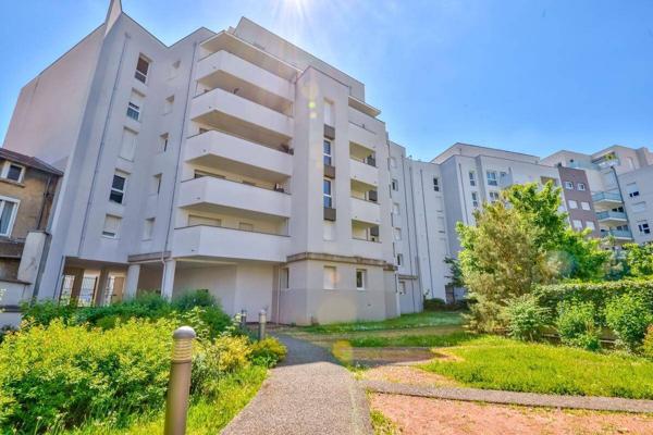 Appartement 1 pièce                                        - 69100 Villeurbanne Réf : 5170