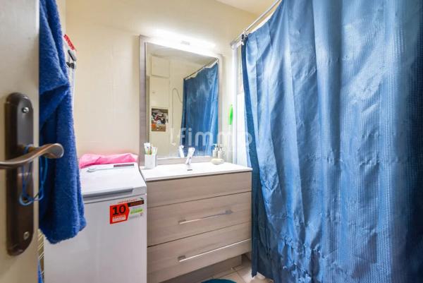 Appartement 4 pièces - Cave - Parking privatif