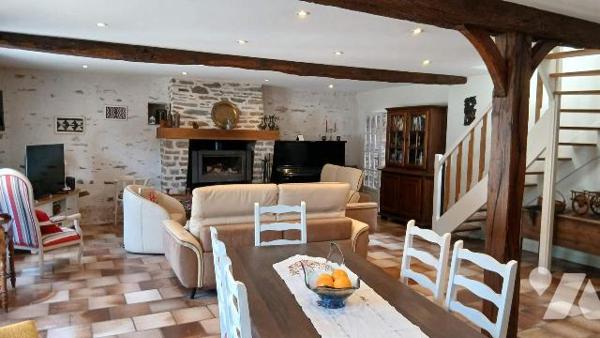 CARENTOIR, Maison d'habitation - Dans un cadre bucolique et paisible, venez découvrir cette aut...