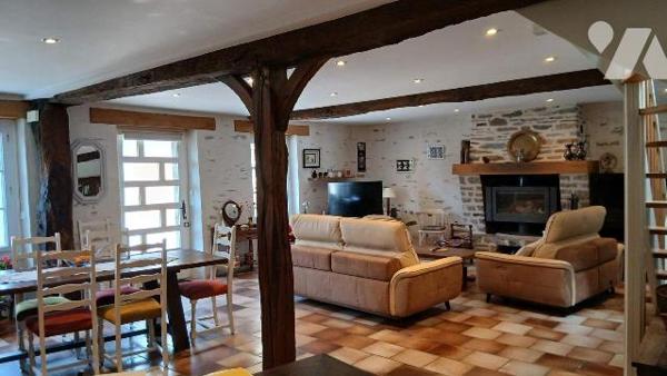 CARENTOIR, Maison d'habitation - Dans un cadre bucolique et paisible, venez découvrir cette aut...