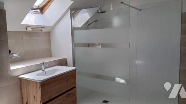 CARENTOIR, Maison d'habitation - Dans un cadre bucolique et paisible, venez découvrir cette aut...