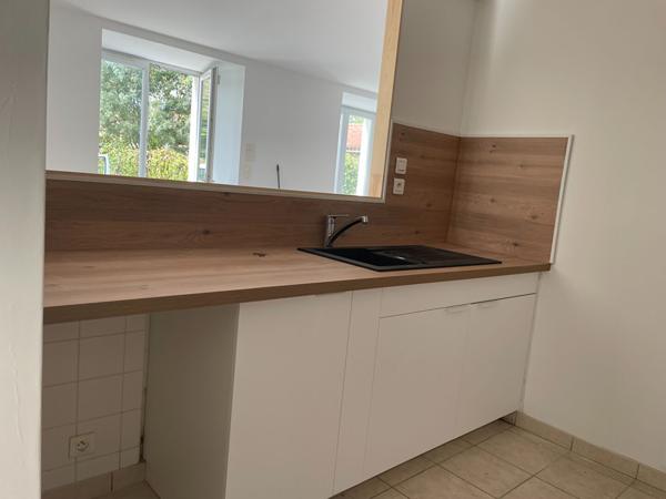 Maison ST HILAIRE DES LOGES - 5 pièce(s) - 127 m2