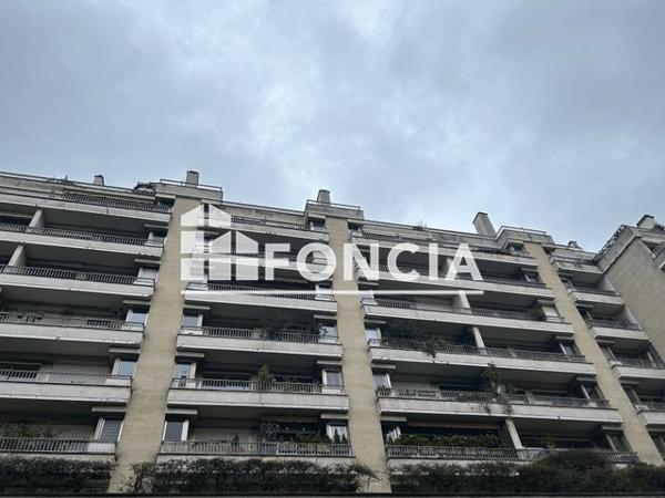 Location Studio 17.57 m² - 14 RUE AMELOT Paris 75011