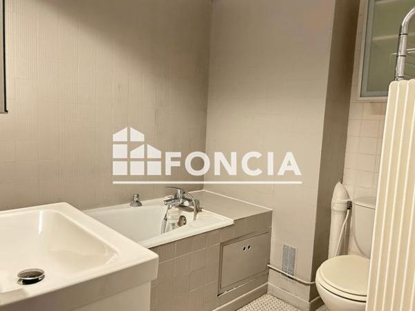 Location Studio 17.57 m² - 14 RUE AMELOT Paris 75011