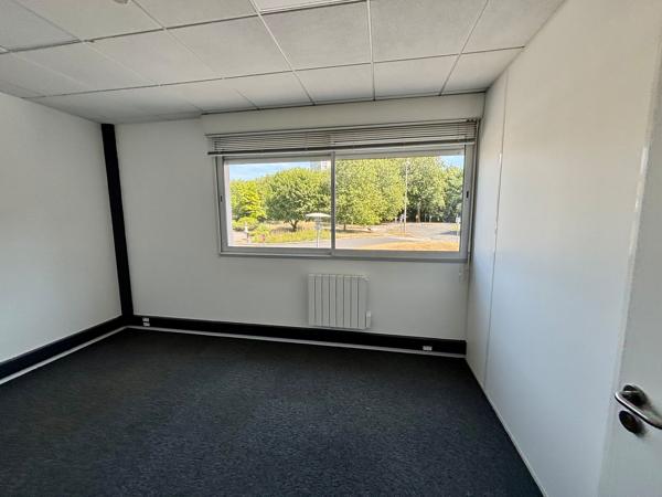 Bureaux à louer à LE GRAND QUEVILLY 76120