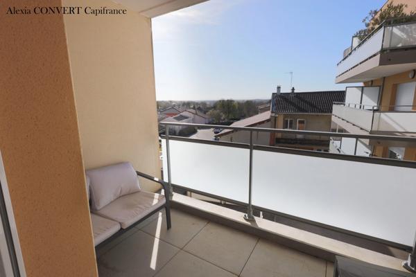 Appartement à vendre 2 pièces CORGENON (01)