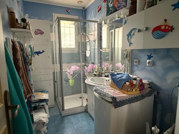 Maison familiale avec dépendance