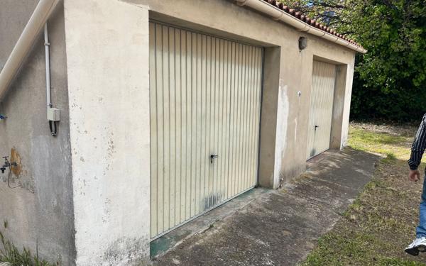 Maison à vendre    5 pièces •  Saint-Cyr-sur-Mer