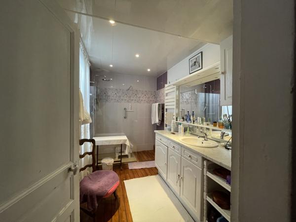 Pierrefonds (60350) Maison de village