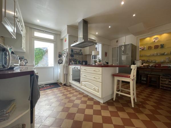 Pierrefonds (60350) Maison de village