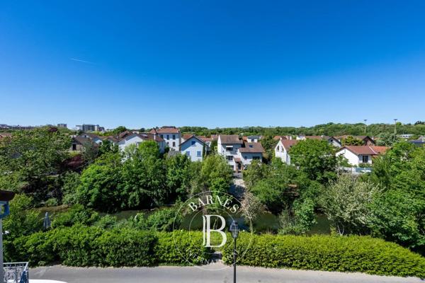 Joinville-le-Pont, Maison 5 Chambres -  173 m² à vendre