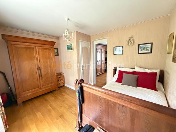 Vente
                Maison115,38 m² - 5 Pièces -
                    EVREUX (27000)