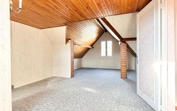 Maison à vendre    5 pièces •  Chartres