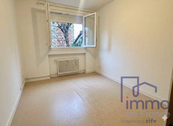 Appartement 3 pièces                                        - 42500 Le Chambon-Feugerolles Réf : 2525-CIFVFOREZVELAY